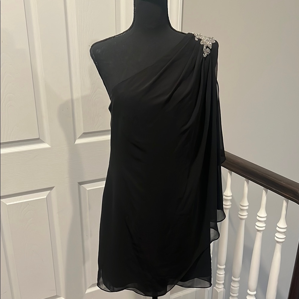 JS Boutique Black Asymmetrical Backless Cocktail Dress